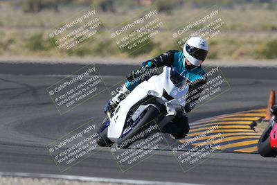 media/Nov-06-2022-SoCal Trackdays (Sun) [[208d2ccc26]]/Turn 11 (10am)/